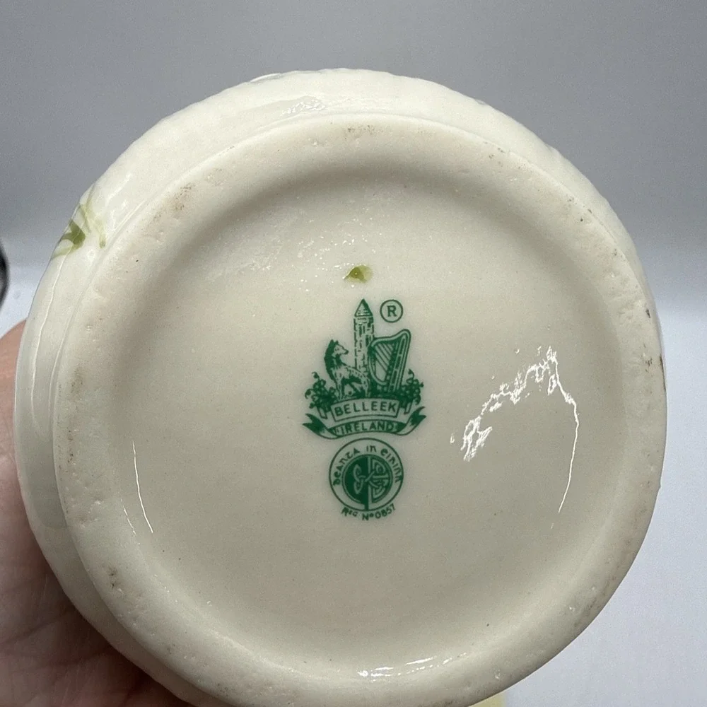 Belleek Ireland Daisy & Shamrock Vase 5,3/4